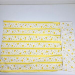 Vintage JCPenney Pillowcase Standard Yellow Floral Lace Cottagecore Grandmacore